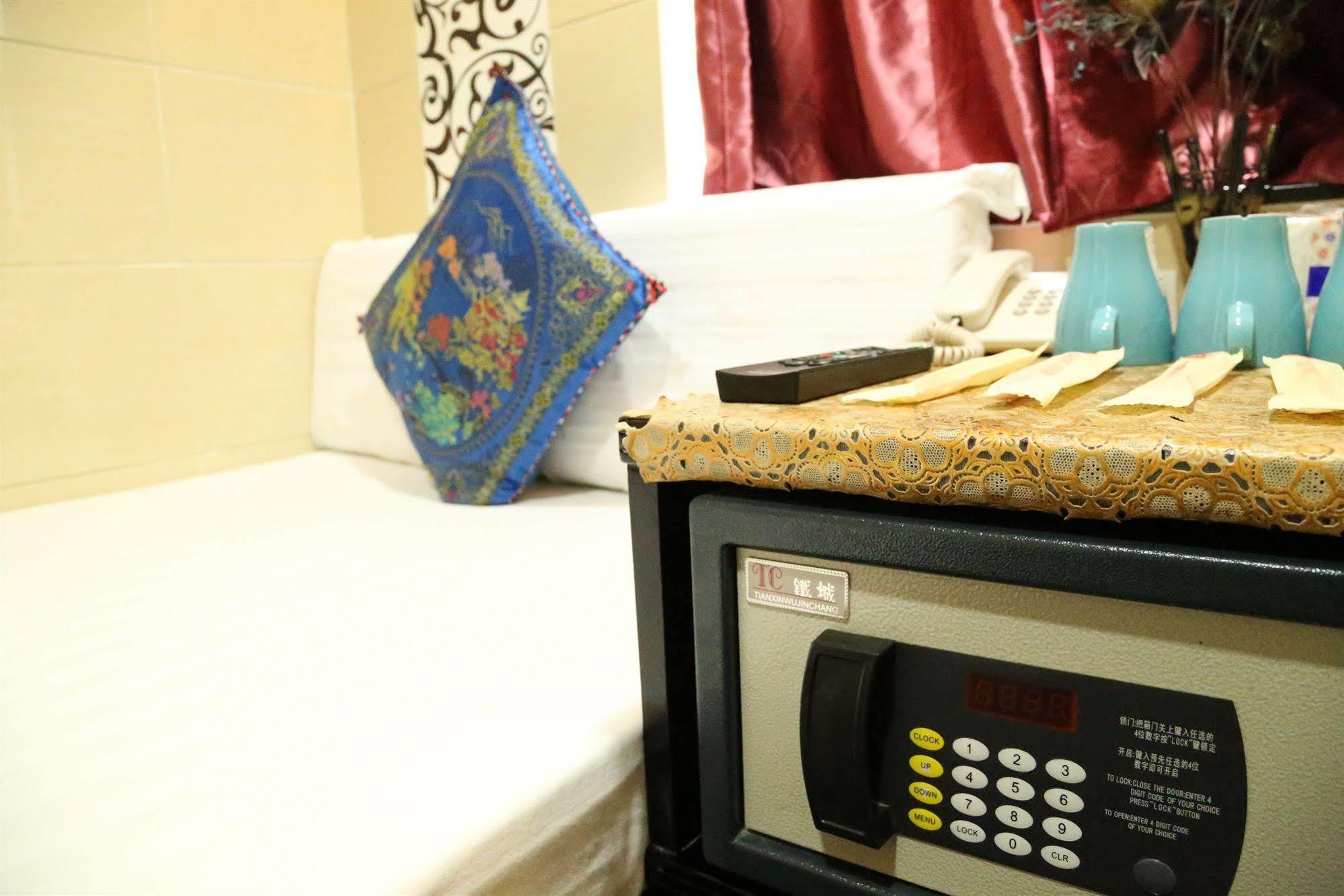 Everest Inn Guest House Hongkong Zewnętrze zdjęcie
