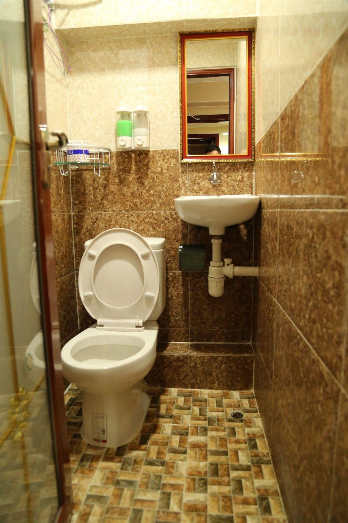 Everest Inn Guest House Hongkong Zewnętrze zdjęcie